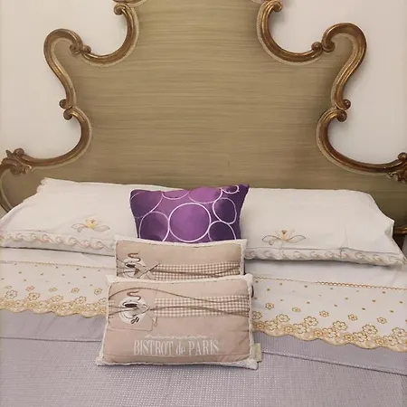 Casa Del Nonno * Naples